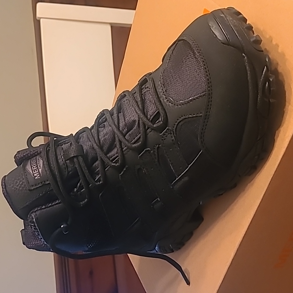 Tactical boots